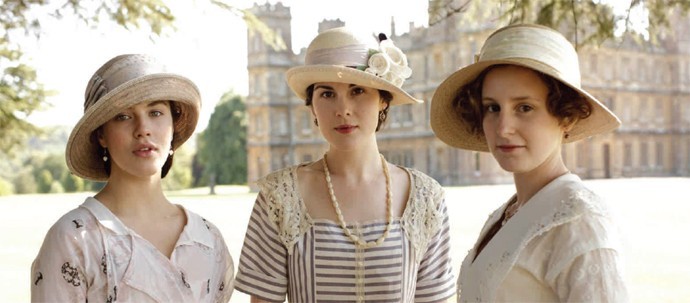 Eskinin Hissiyatlı Biçimde yeniye Evrildiği İngiliz Dizisi:Downton Abbey