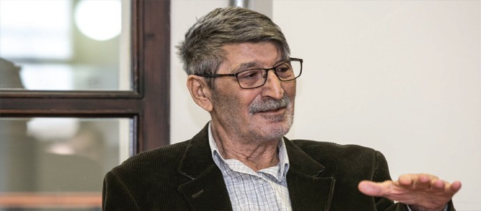 Khas'ta 60 Kuşağı Esintisi: Refik Durbaş ile Şiire Dair